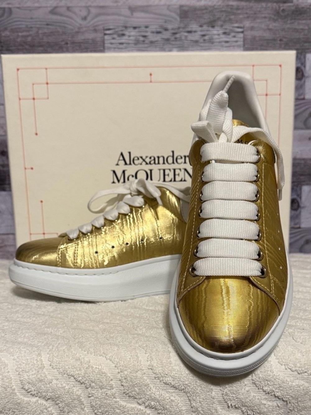 NWB! Alexander McQueen Metallic Gold Women's Oversized Sneakers